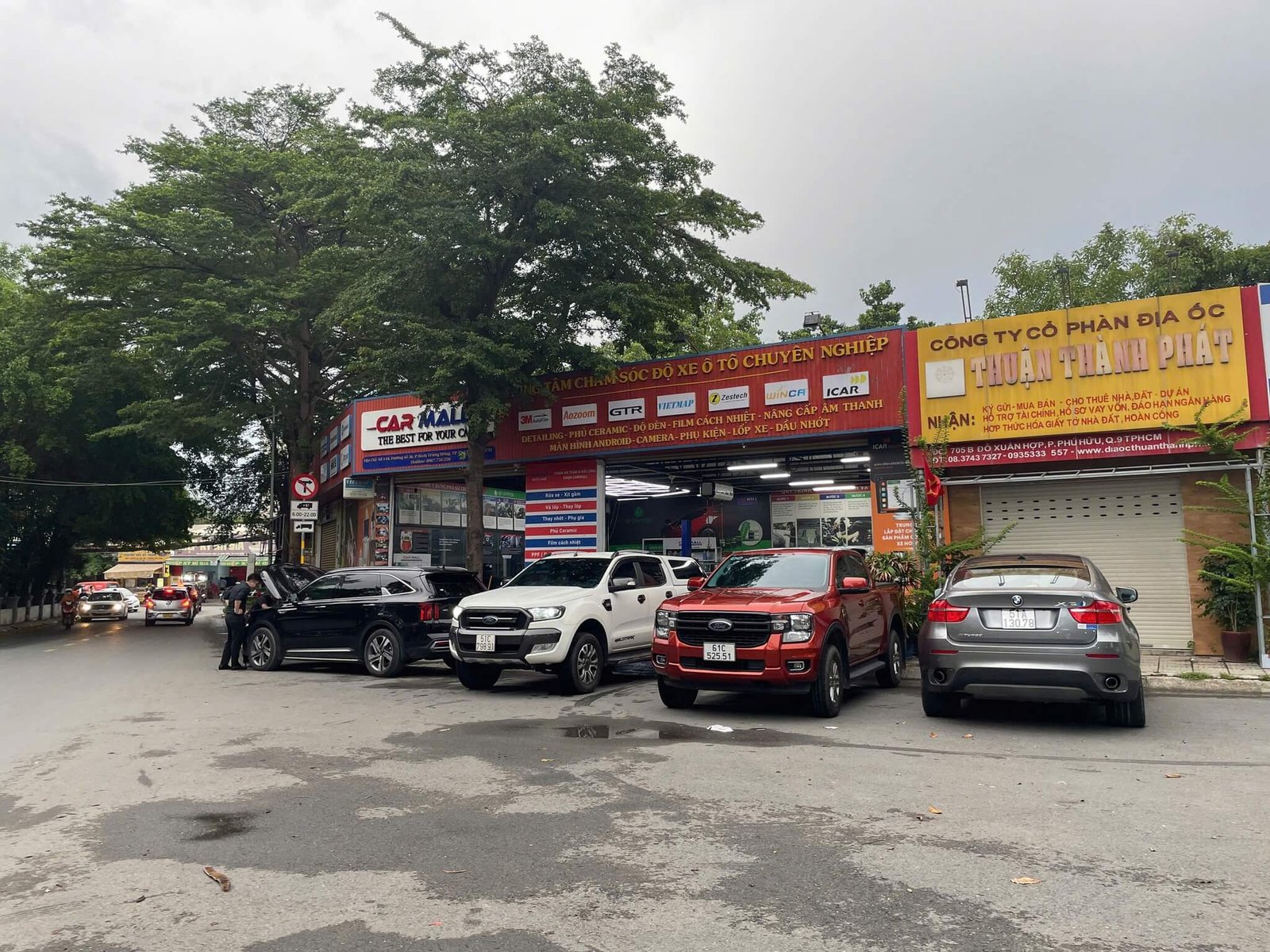 so sánh android box và màn hình android