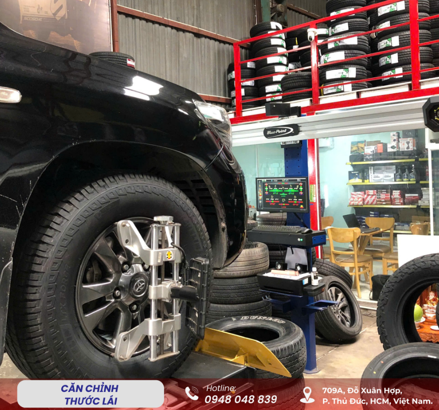 Cân chỉnh thước lái trong combo bảo dưỡng toàn diện